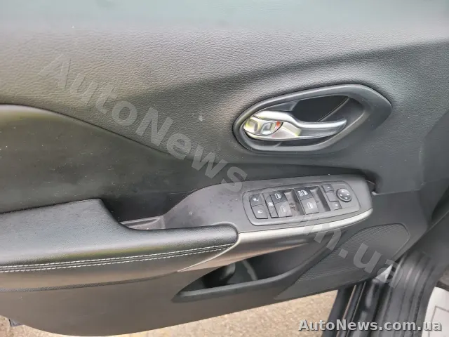 2019 Jeep Cherokee — фото 16 (manheim)