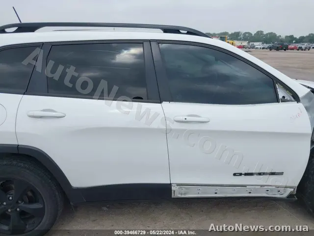 2021 Jeep Cherokee — фото 13 (iaai)