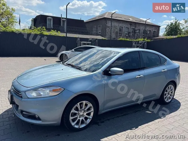 2012 Dodge Dart — photo 1 (autoria)