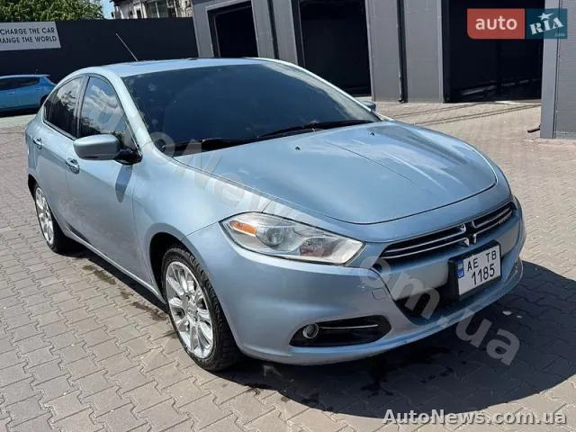 2012 Dodge Dart — photo 3 (autoria)