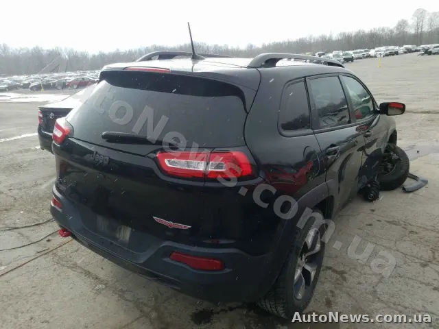 2016 Jeep Cherokee, VIN 1C4PJMBS6HW569204, nr rej. КА5085РЕ — zdjęcie 4 (copart)