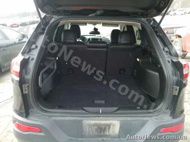2016 Jeep Cherokee, VIN 1C4PJMBS6HW569204, nr rej. КА5085РЕ — zdjęcie 9 (copart)