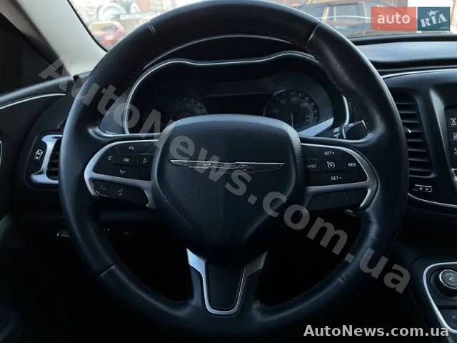 2015 Chrysler 200, VIN 1C3CCCAB4FN708161, nr rej. КА6642ІО — zdjęcie 16 (autoria)