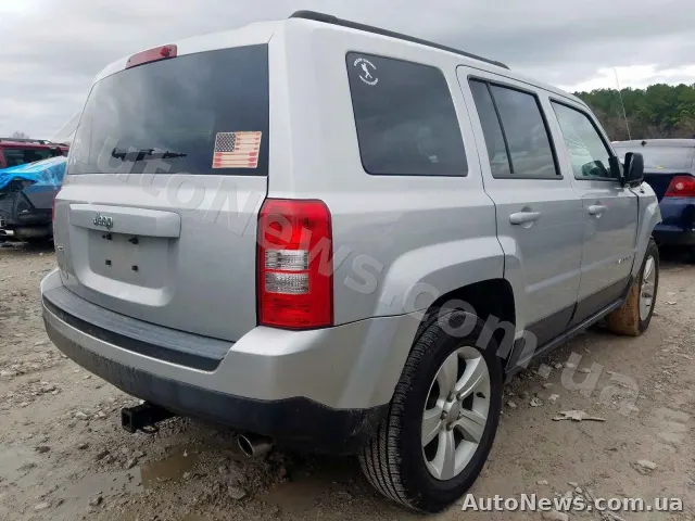 2013 Jeep Patriot — photo 4 (copart)