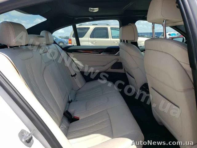2018 BMW 5 Series — фото 10 (copart)
