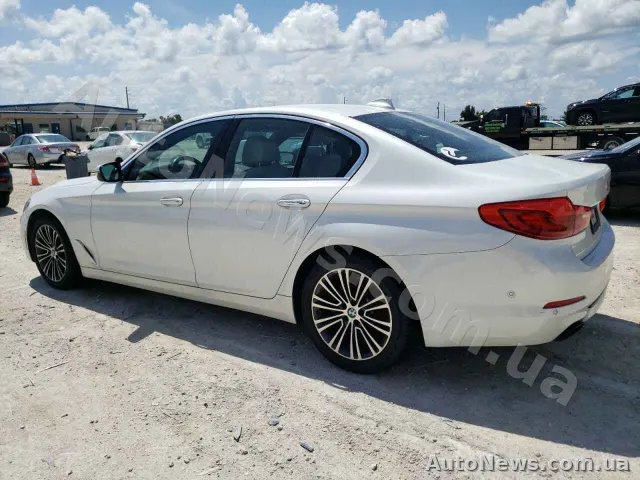2018 BMW 5 Series — фото 2 (copart)