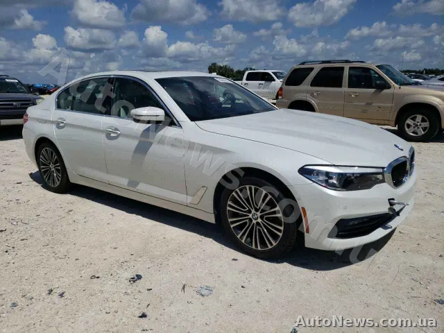 2018 BMW 5 Series — фото 4 (copart)