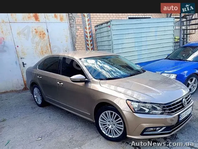 2015 Volkswagen Passat, VIN 1VWAT7A37GC011967, держномер ВХ8121ІС — фото 1 (autoria)