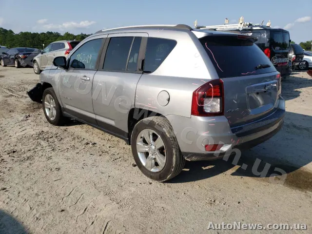 2016 Jeep Compass — photo 3 (copart)
