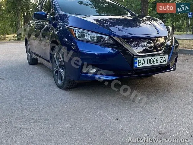 2020 Nissan Leaf, VIN 1N4BZ1CP2LC311323 — zdjęcie 1 (autoria)