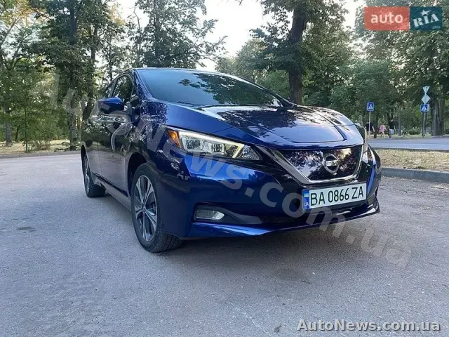 2020 Nissan Leaf, VIN 1N4BZ1CP2LC311323 — zdjęcie 2 (autoria)