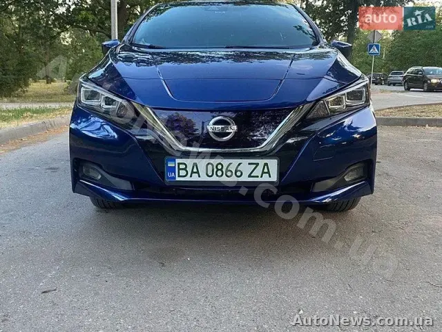 2020 Nissan Leaf, VIN 1N4BZ1CP2LC311323 — zdjęcie 3 (autoria)