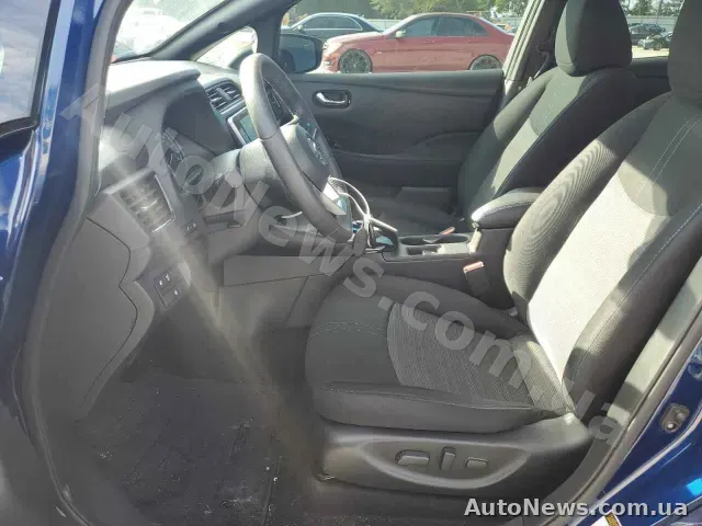2020 Nissan Leaf, VIN 1N4BZ1CP2LC311323 — zdjęcie 7 (copart)