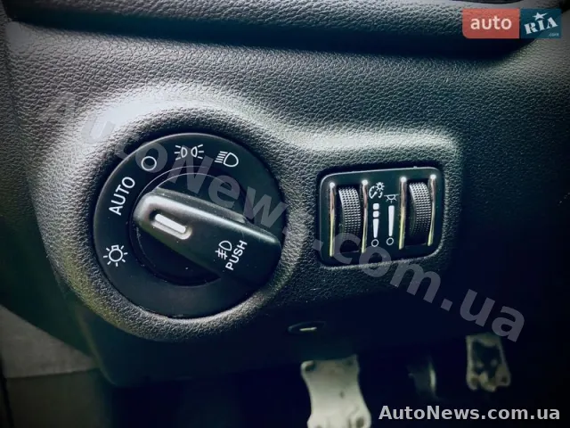 2014 Dodge Dart — фото 34 (autoria)