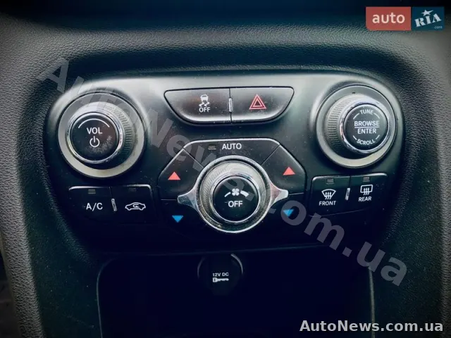 2014 Dodge Dart — фото 35 (autoria)