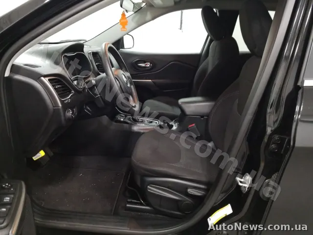 2018 Jeep Cherokee, VIN 1C4PJLCB4KD370275, госномер ВІ8839ІР — фото 7 (manheim)
