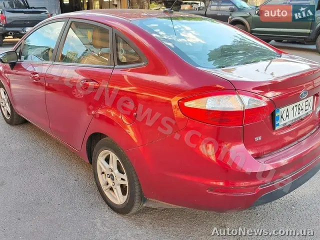 2017 Ford Fiesta, VIN 3FADP4BJ7HM132200, nr rej. КА1784ЕК — zdjęcie 3 (autoria)
