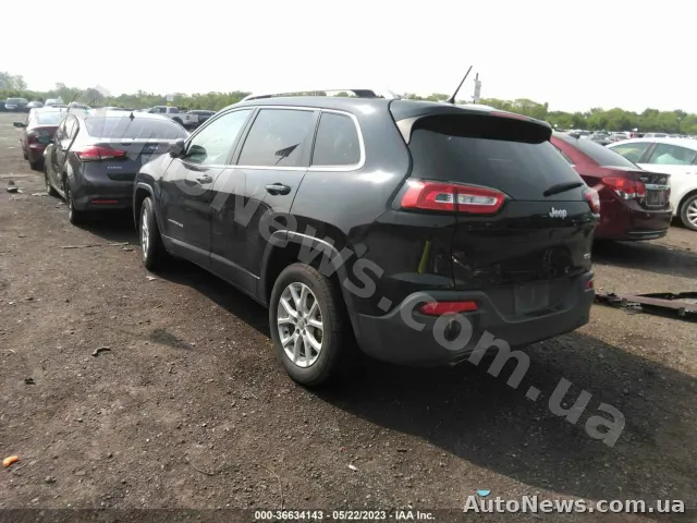 2017 Jeep Cherokee — фото 3 (iaai)
