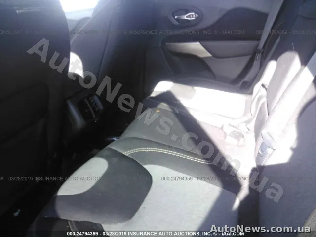 2017 Jeep Cherokee, VIN 1C4PJMAB5HW622167, держномер АА6863ІІ — фото 8 (iaai)