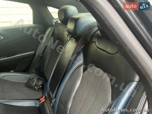 2015 Chrysler 200 — photo 2 (autoria)