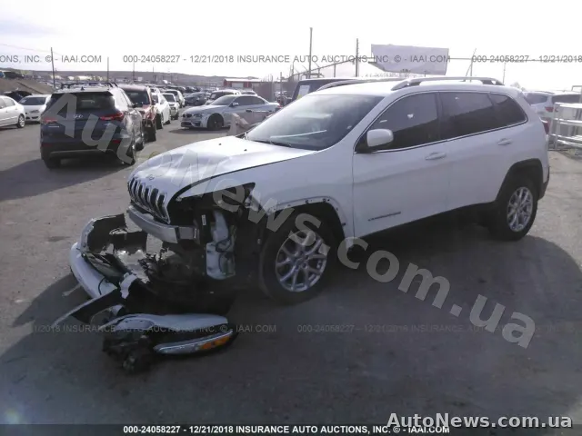 2016 Jeep Cherokee — zdjęcie 2 (iaai)