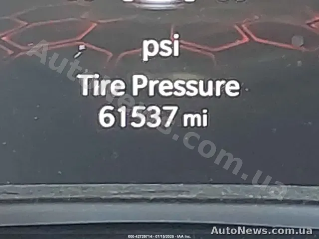 2023 Jeep Compass, VIN 3C4NJDDN5PT501785 — zdjęcie 33 (iaai)