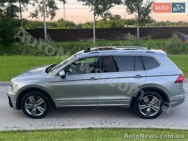 2021 Volkswagen Tiguan, VIN 3VV3B7AX0MM083980 — фото 13 (autoria)