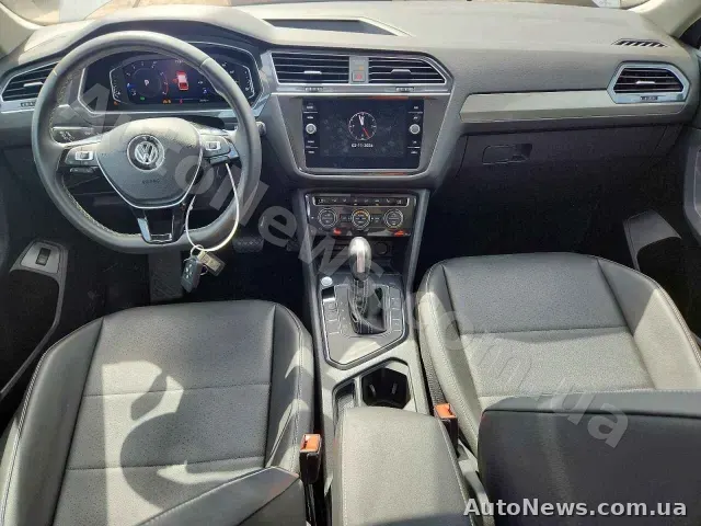 2021 Volkswagen Tiguan, VIN 3VV3B7AX0MM083980 — фото 8 (copart)