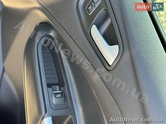 2019 Ford Escape, VIN 1FMCU9HD3KUB70843 — фото 107 (autoria)