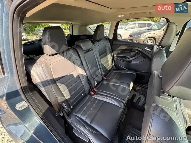 2019 Ford Escape, VIN 1FMCU9HD3KUB70843 — фото 115 (autoria)