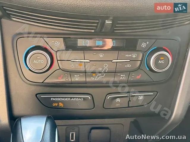 2019 Ford Escape, VIN 1FMCU9HD3KUB70843 — фото 153 (autoria)
