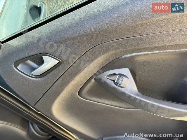 2019 Ford Escape, VIN 1FMCU9HD3KUB70843 — фото 222 (autoria)