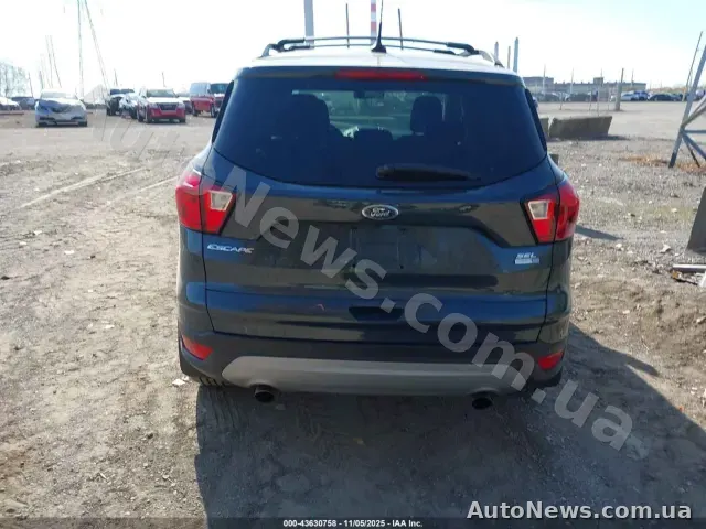 2019 Ford Escape, VIN 1FMCU9HD3KUB70843 — фото 34 (iaai)