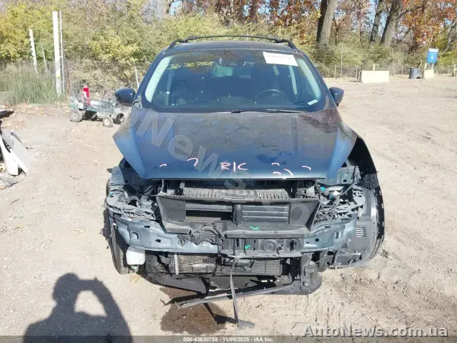 2019 Ford Escape, VIN 1FMCU9HD3KUB70843 — фото 47 (iaai)