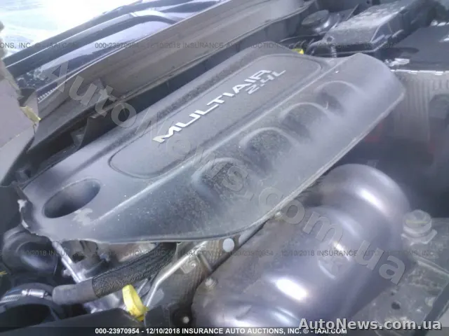 2017 Jeep Cherokee, VIN 1C4PJLCB0JD604961, nr rej. КА7465ІІ — zdjęcie 10 (iaai)