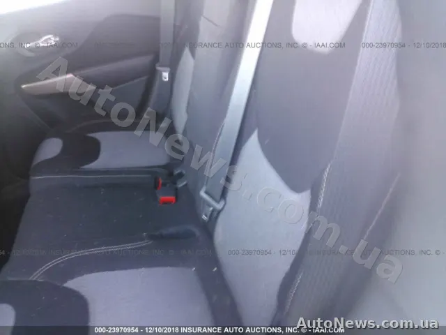2017 Jeep Cherokee, VIN 1C4PJLCB0JD604961, nr rej. КА7465ІІ — zdjęcie 8 (iaai)