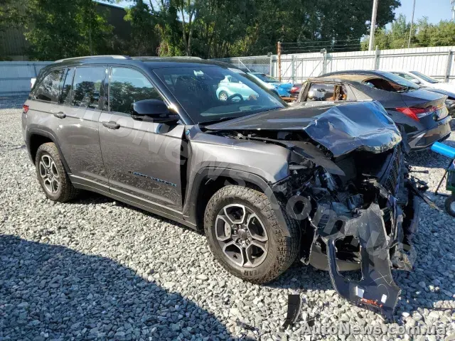 2022 Jeep Grand Cher, VIN 1C4RJYC68N8725258, держномер КА1299ТН — фото 4 (copart)