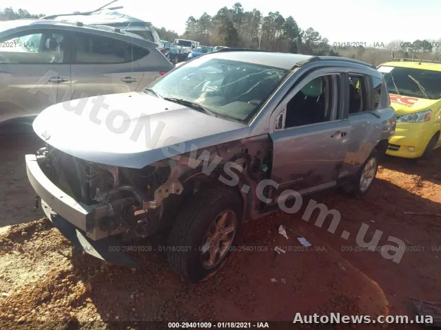 2017 Jeep Compass — photo 2 (iaai)