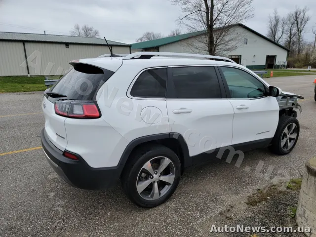 2020 Jeep Cherokee — фото 4 (manheim)