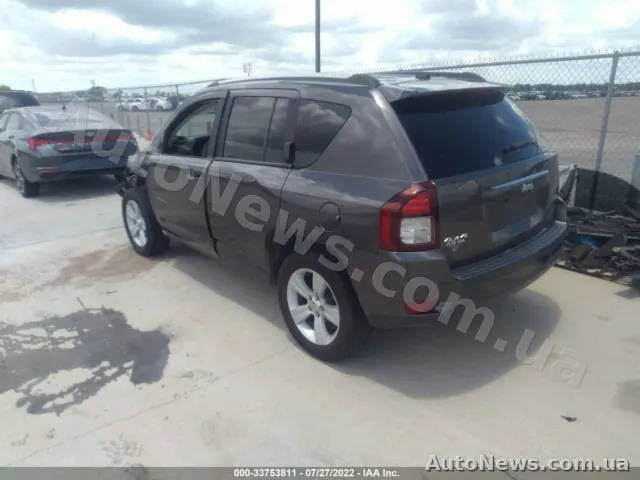 2017 Jeep Compass — фото 3 (iaai)