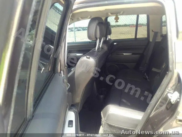 2017 Jeep Compass — фото 8 (iaai)