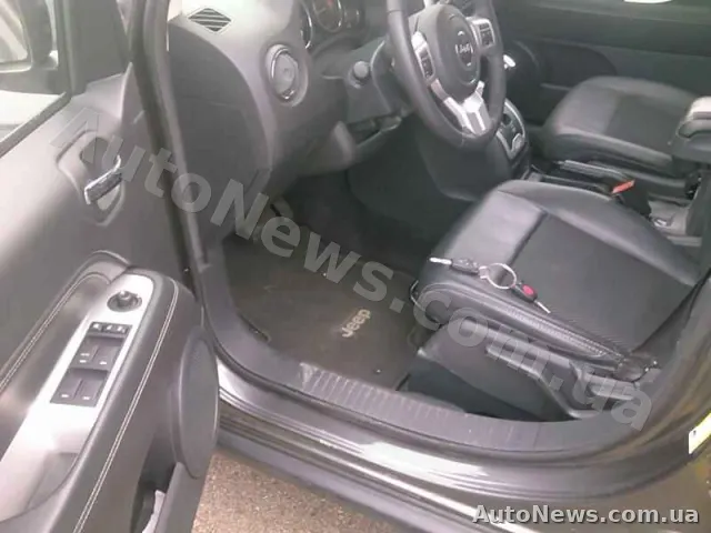 2017 Jeep Compass — фото 3 (manheim)