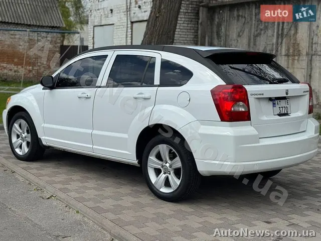 2011 Dodge Caliber — фото 22 (autoria)