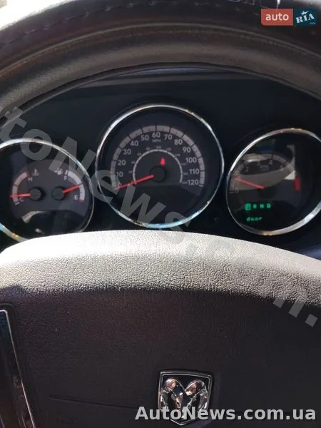 2011 Dodge Caliber — фото 8 (autoria)
