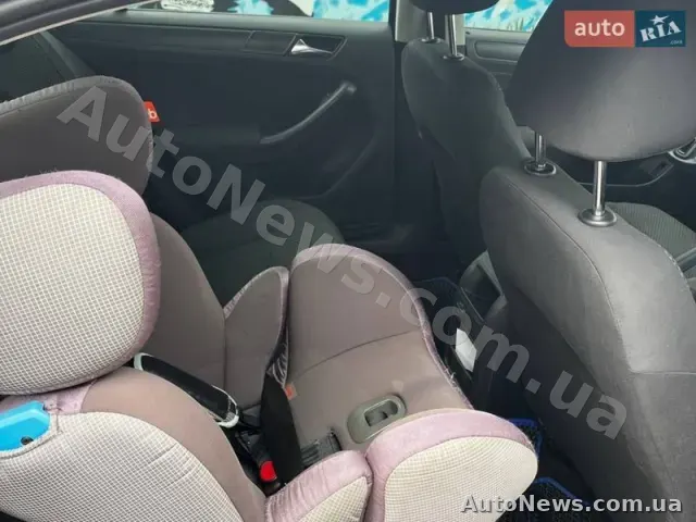 2010 Volkswagen Jetta, VIN 3VW2K7AJ3BM042856, nr rej. ВІ6022НТ — zdjęcie 7 (autoria)