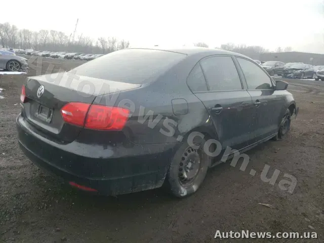 2010 Volkswagen Jetta, VIN 3VW2K7AJ3BM042856, nr rej. ВІ6022НТ — zdjęcie 4 (copart)