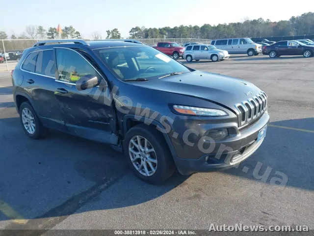 2015 Jeep Cherokee, VIN 1C4PJLCB1FW656823, plate АМ6705НТ — photo 1 (iaai)