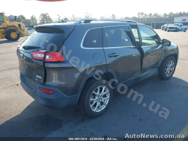 2015 Jeep Cherokee, VIN 1C4PJLCB1FW656823, plate АМ6705НТ — photo 4 (iaai)