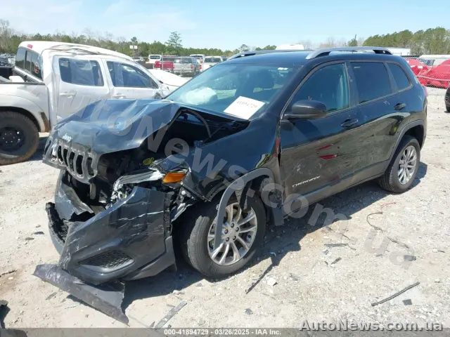 2020 Jeep Cherokee — фото 2 (iaai)