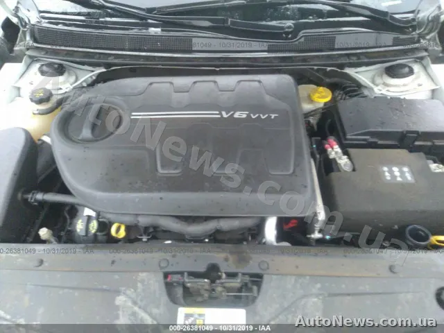2015 Chrysler 200 — photo 10 (iaai)